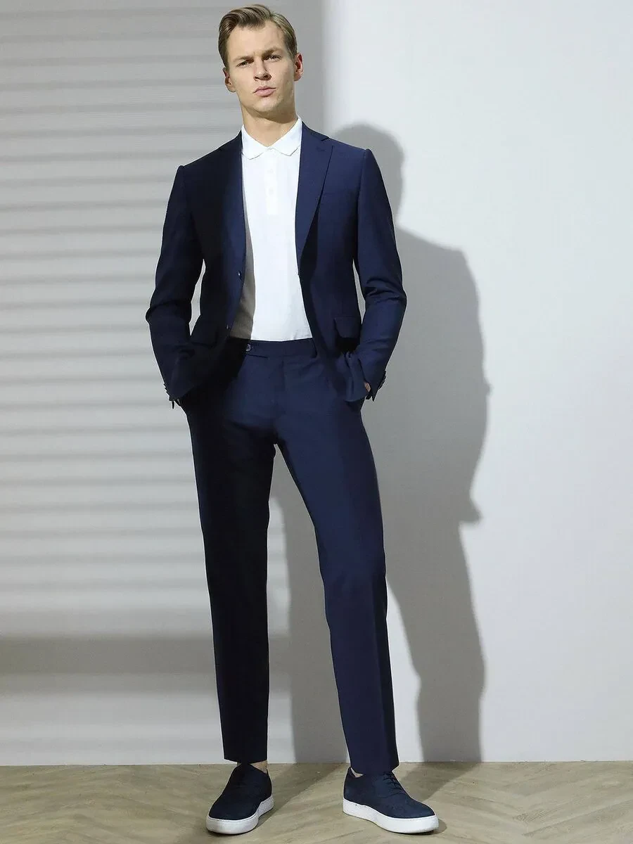 Saks Modern Fit Wool Blended Suit - 2