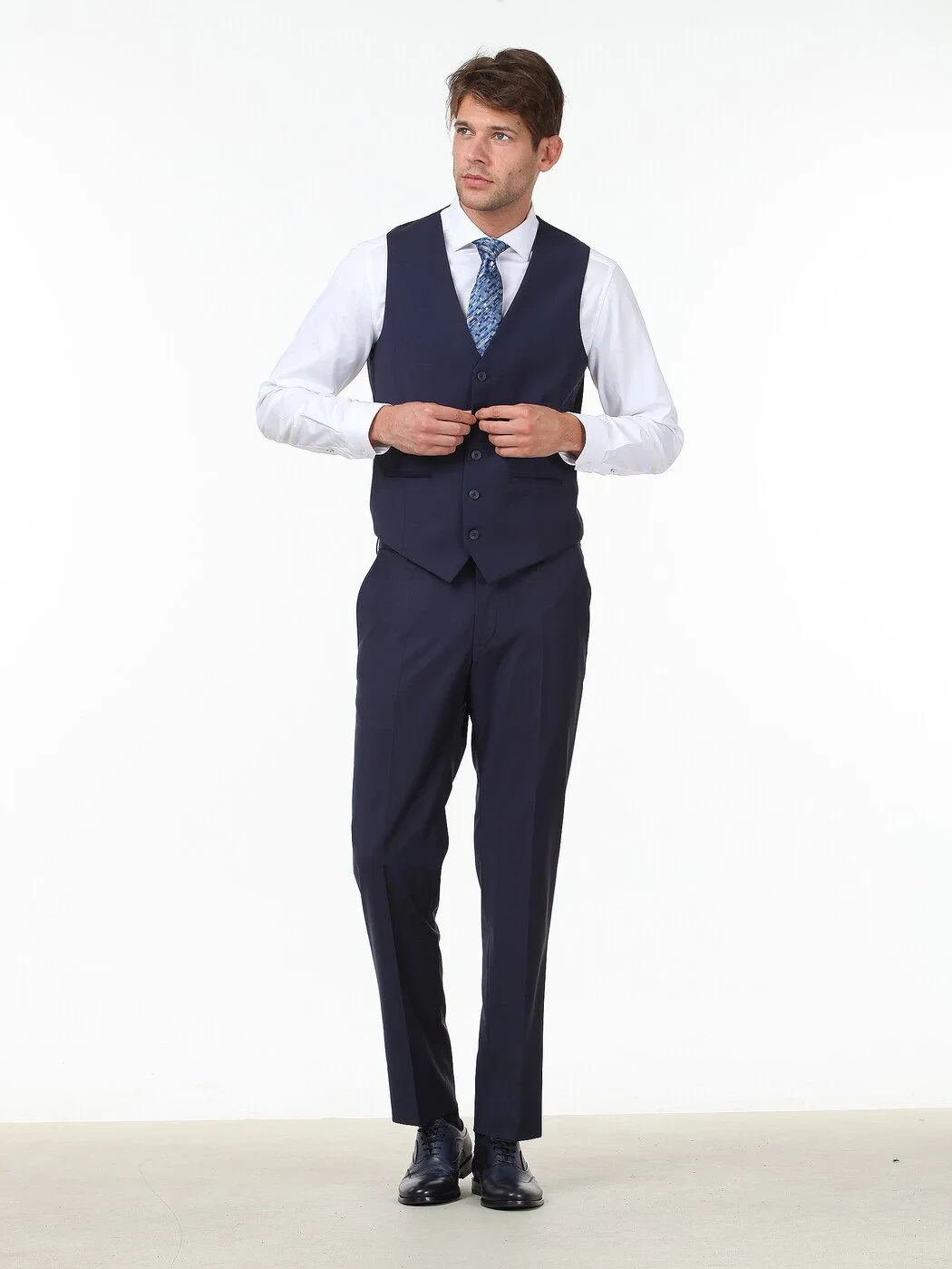 Saks Plain Classical Waistcoat - 2