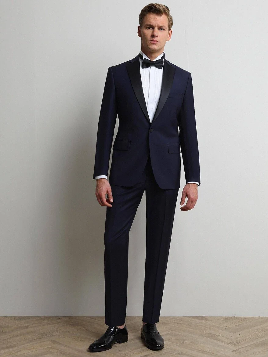 Saks Slim Fit Butterfly Collar Weaving Tuxedo - 3