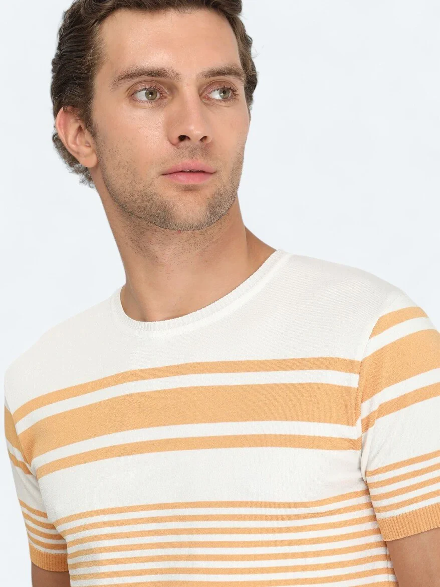 Salmon Knitwear 