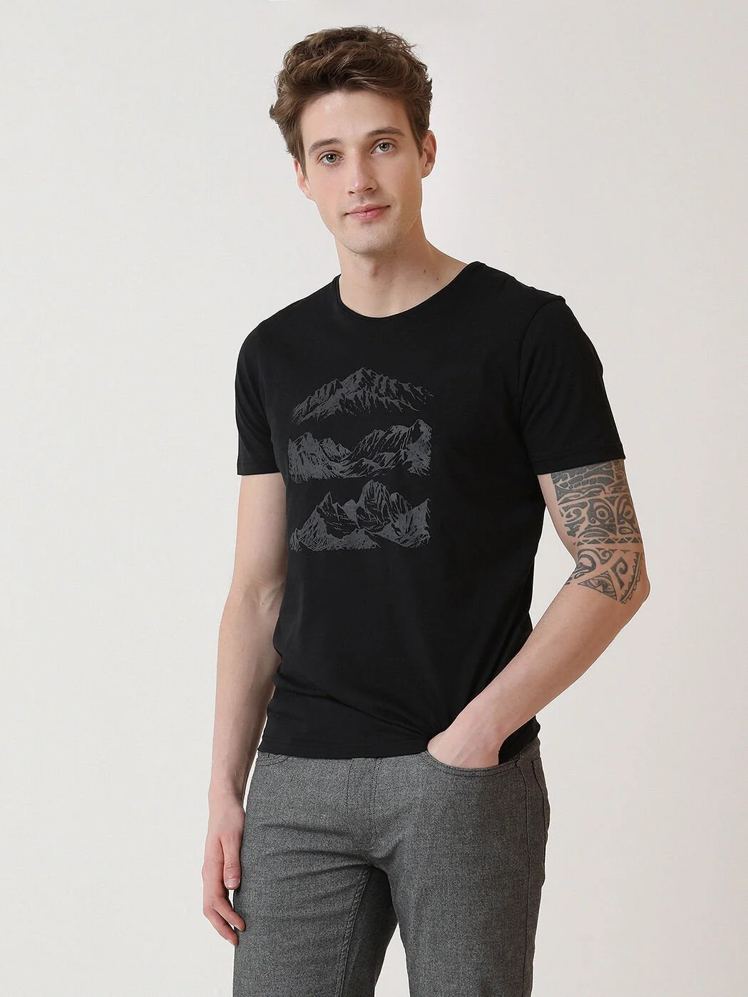 Siyah Baskılı Bisiklet Yaka %100 Pamuk T-Shirt - 2
