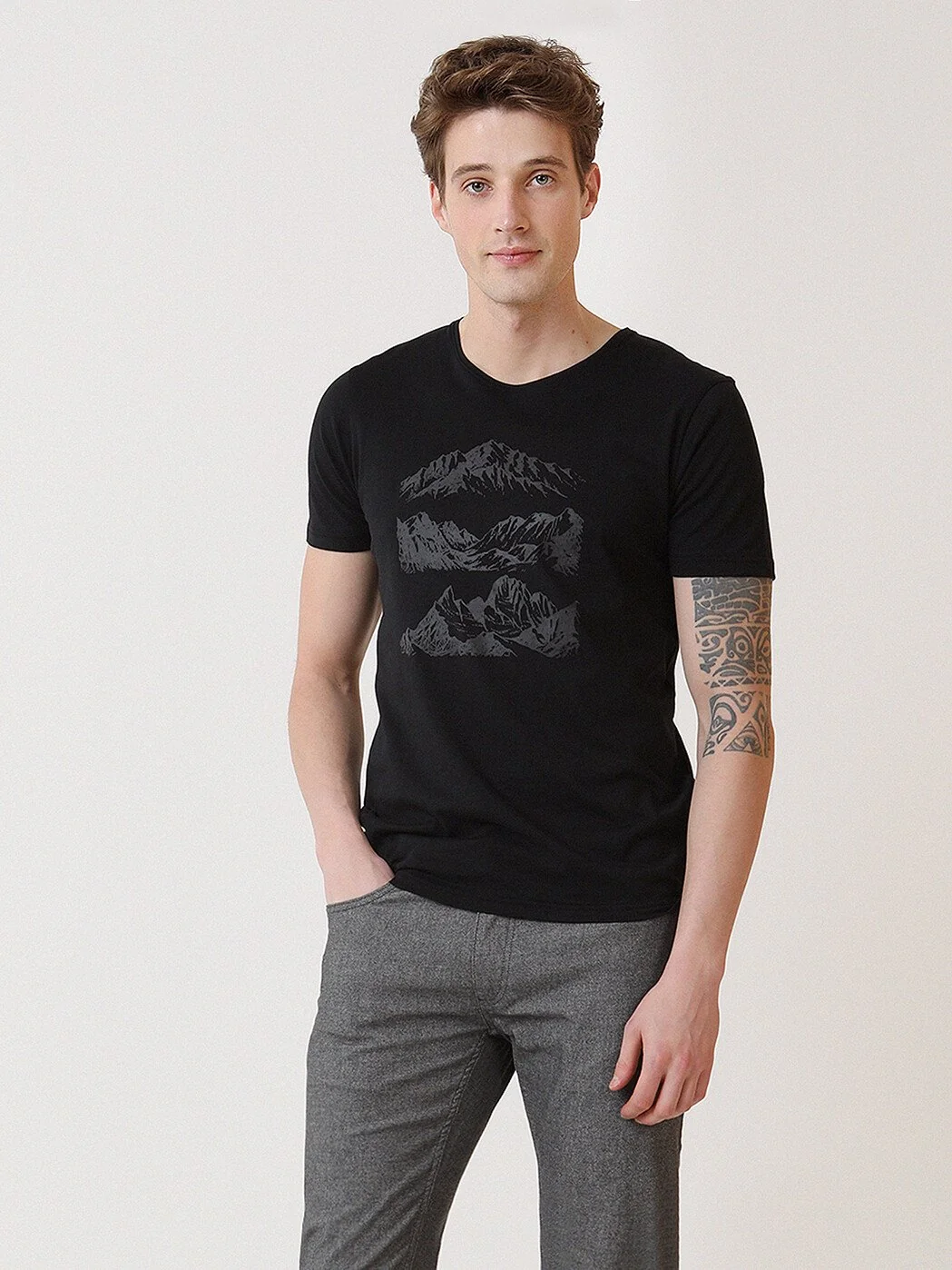 Siyah Baskılı Bisiklet Yaka %100 Pamuk T-Shirt - 3