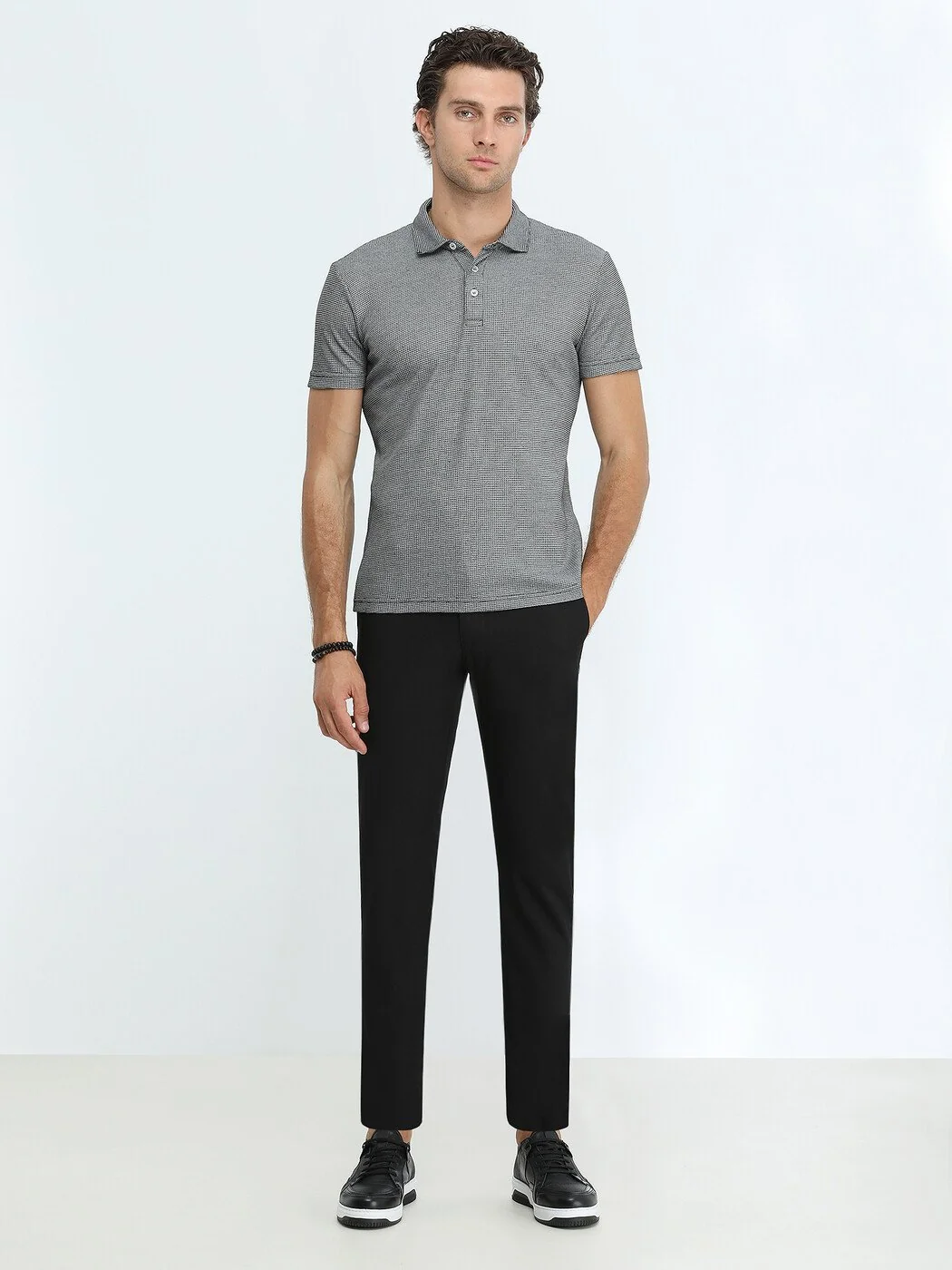 Siyah Baskılı Polo Yaka Pamuk Karışımlı T-Shirt - 2