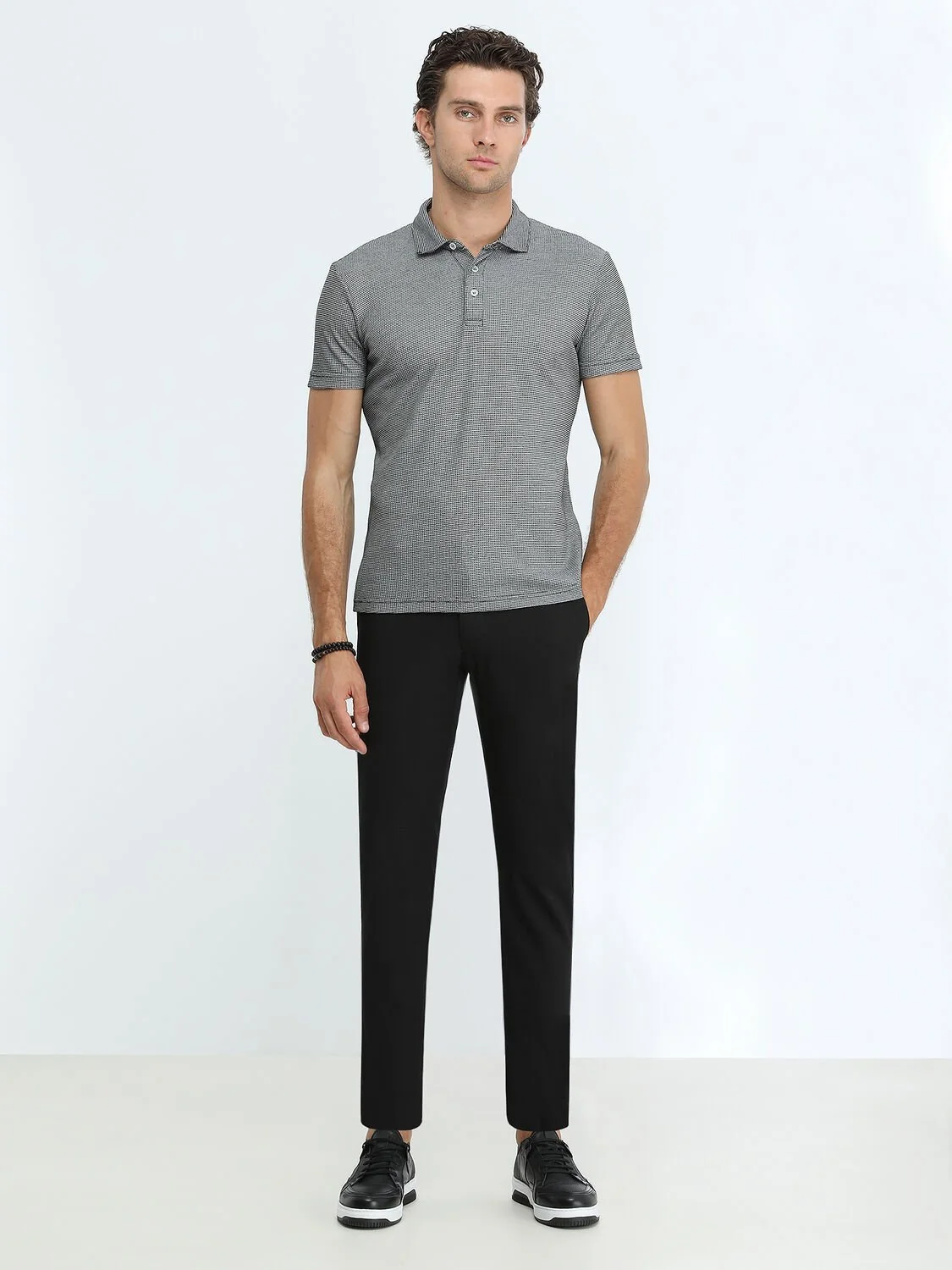 Siyah Baskılı Polo Yaka Pamuk Karışımlı T-Shirt - 2