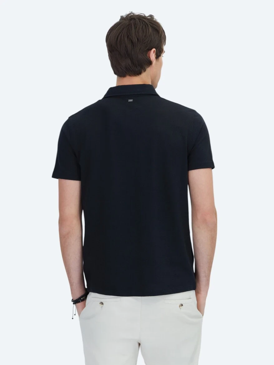 Siyah Desenli Polo Yaka Pamuk Karışımlı T-Shirt - 5
