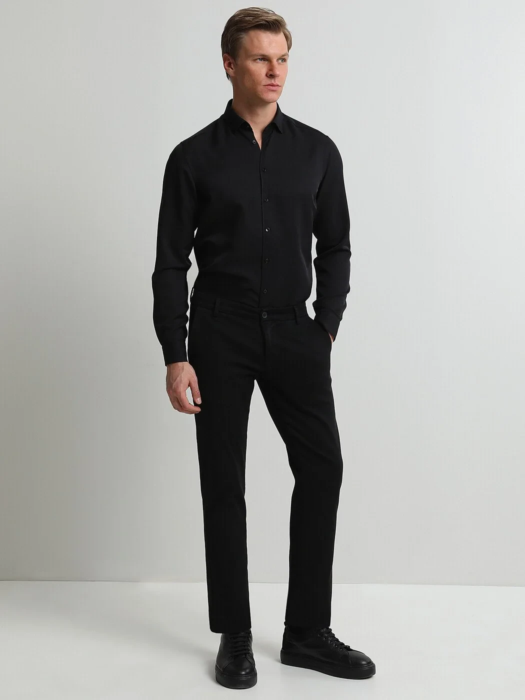 Siyah Dokuma Slim Fit Smart Casual Pamuk Karışımlı Pantolon - 2