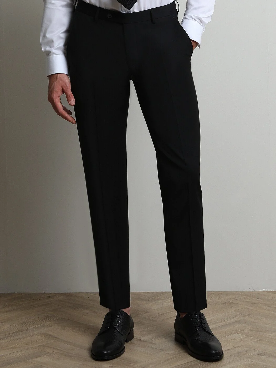 Siyah Düz Dokuma Fitted Fit Klasik Yün Karışımlı Pantolon - 3