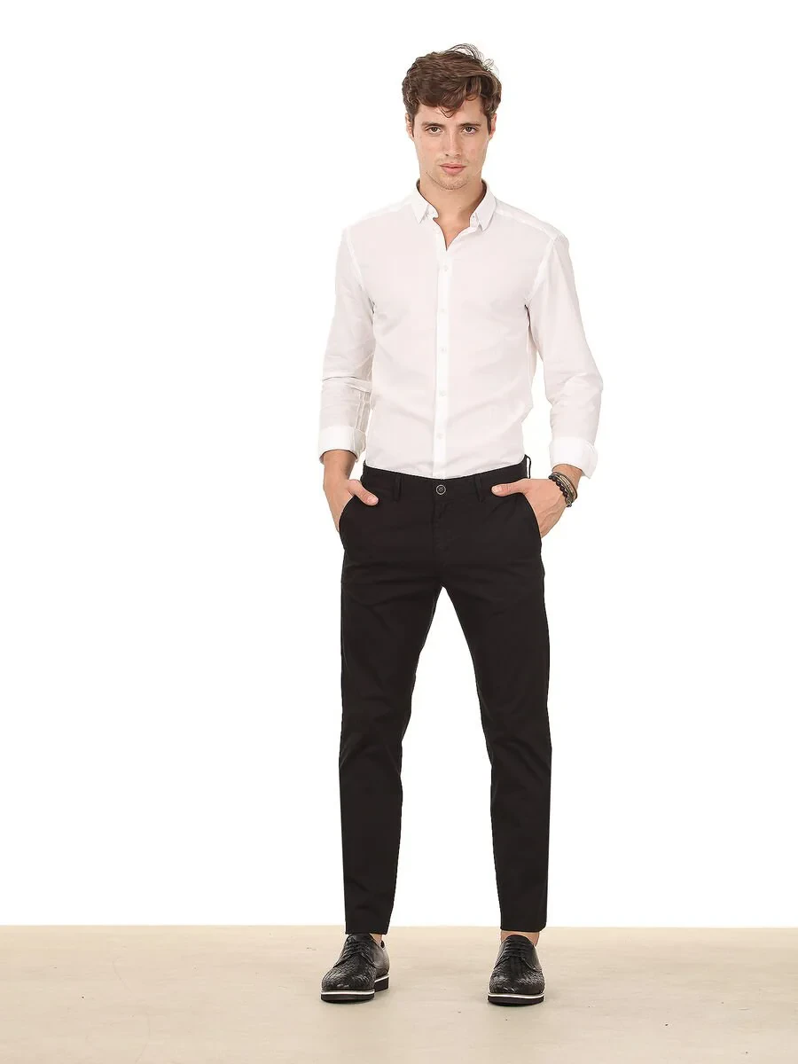 Siyah Düz Dokuma Regular Fit Casual Pamuk Karışımlı Pantolon - 2