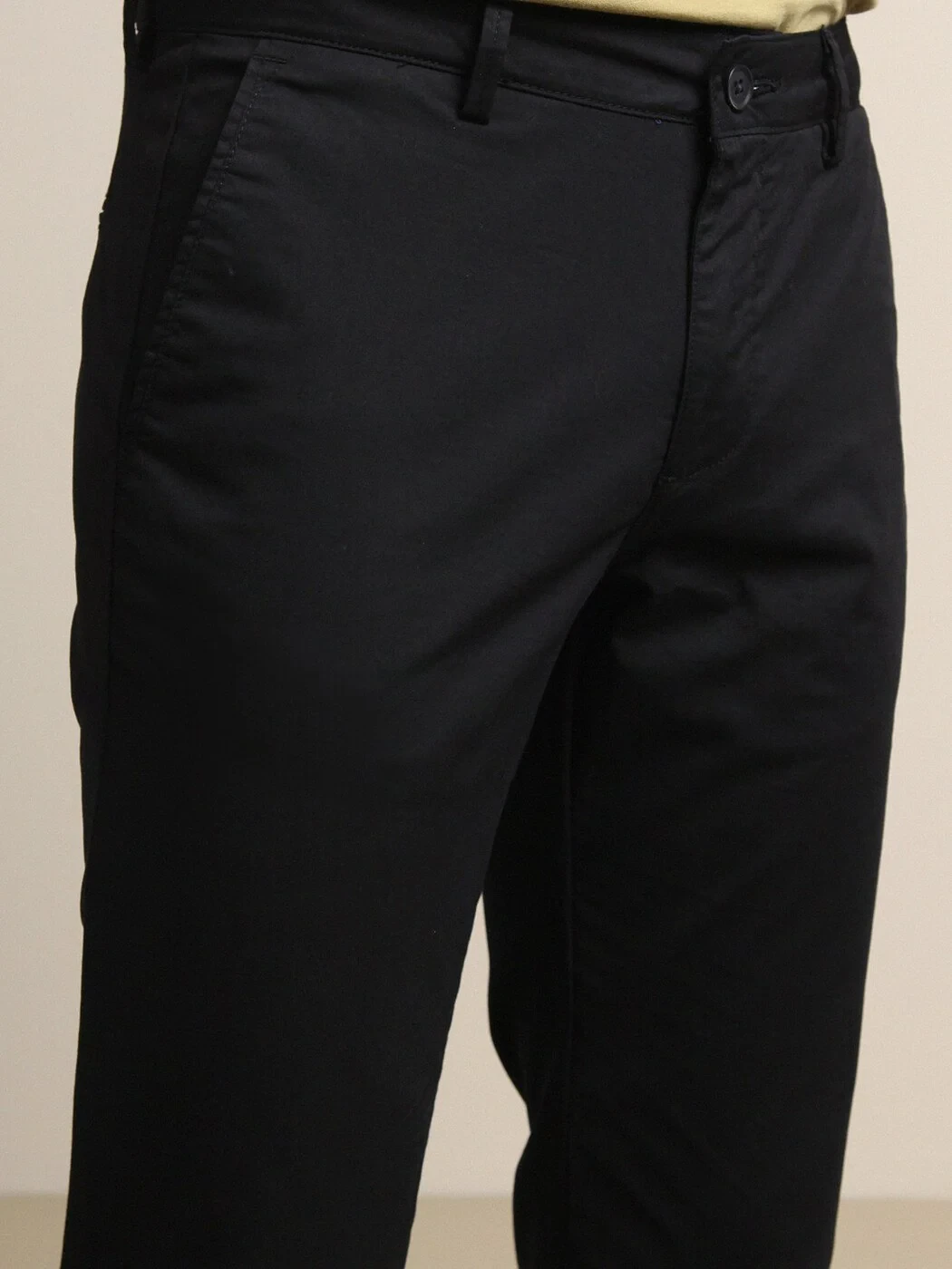 Siyah Düz Dokuma Regular Fit Casual Pamuk Karışımlı Pantolon - 3