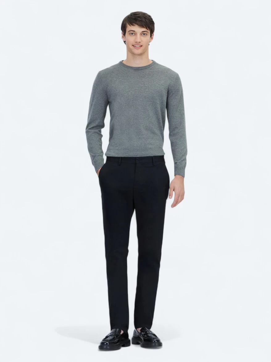 Siyah Düz Dokuma Regular Fit Casual Pamuk Karışımlı Pantolon 