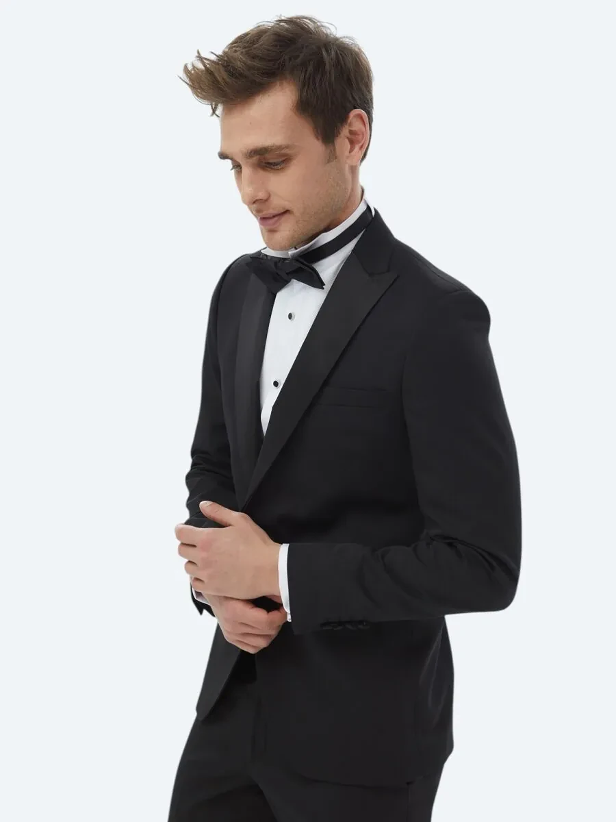 Siyah Düz Slim Fit Çıkarılabilir Kruvaze Yaka Dokuma Smokin Takım Elbise - 5