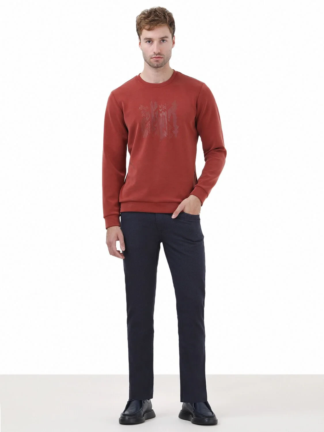 Tile Red Crew Neck Printed Sweatshirt - 2