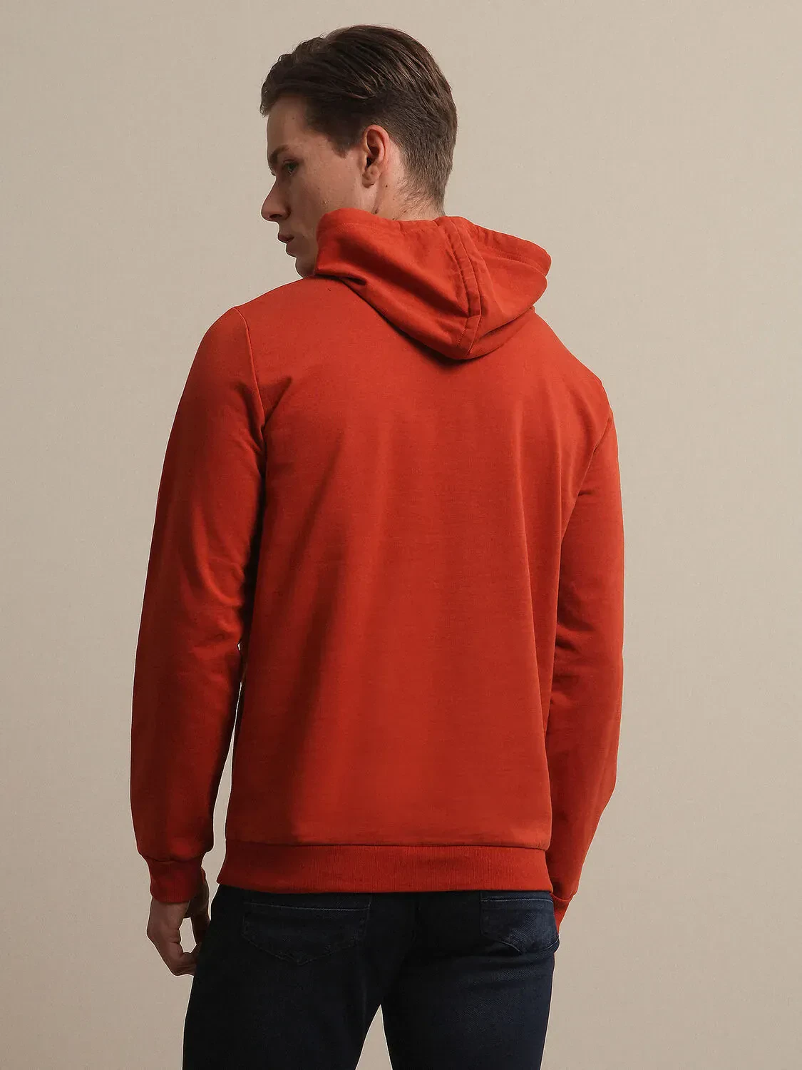 Turuncu Kapüşonlu Baskılı Sweatshırt - 4