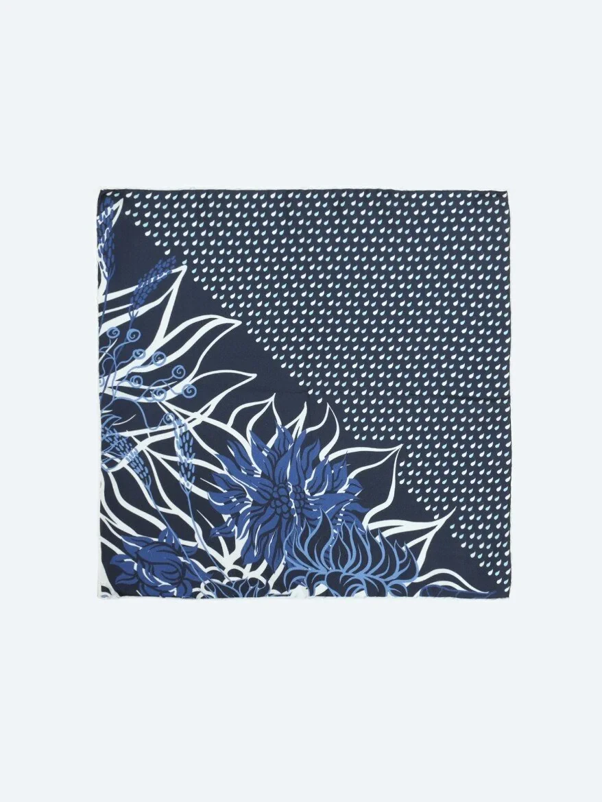 White Handkerchief 