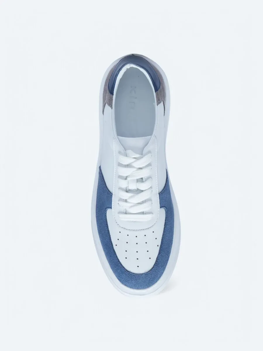 White Sneaker - 3