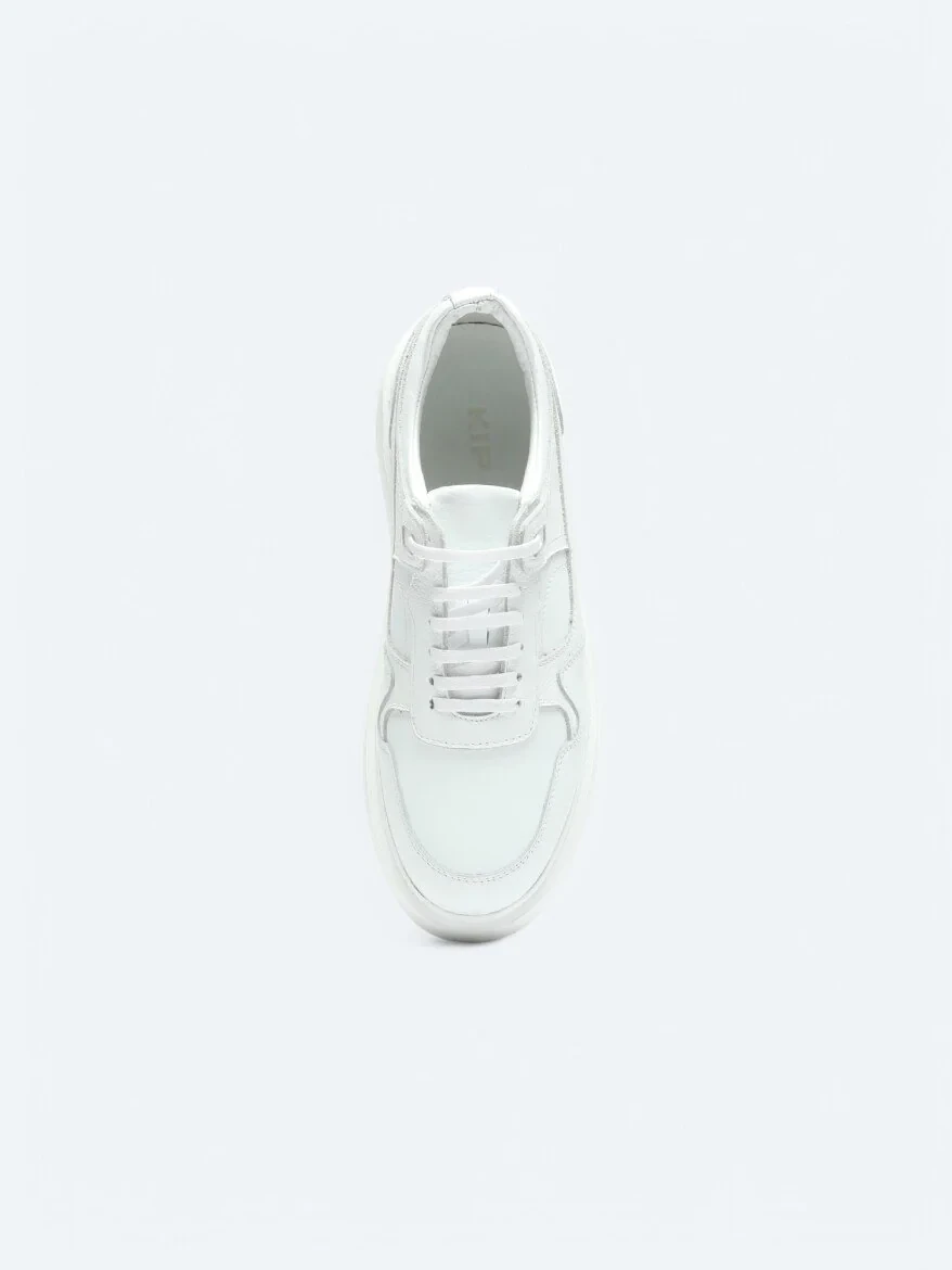 White Sneaker - 3