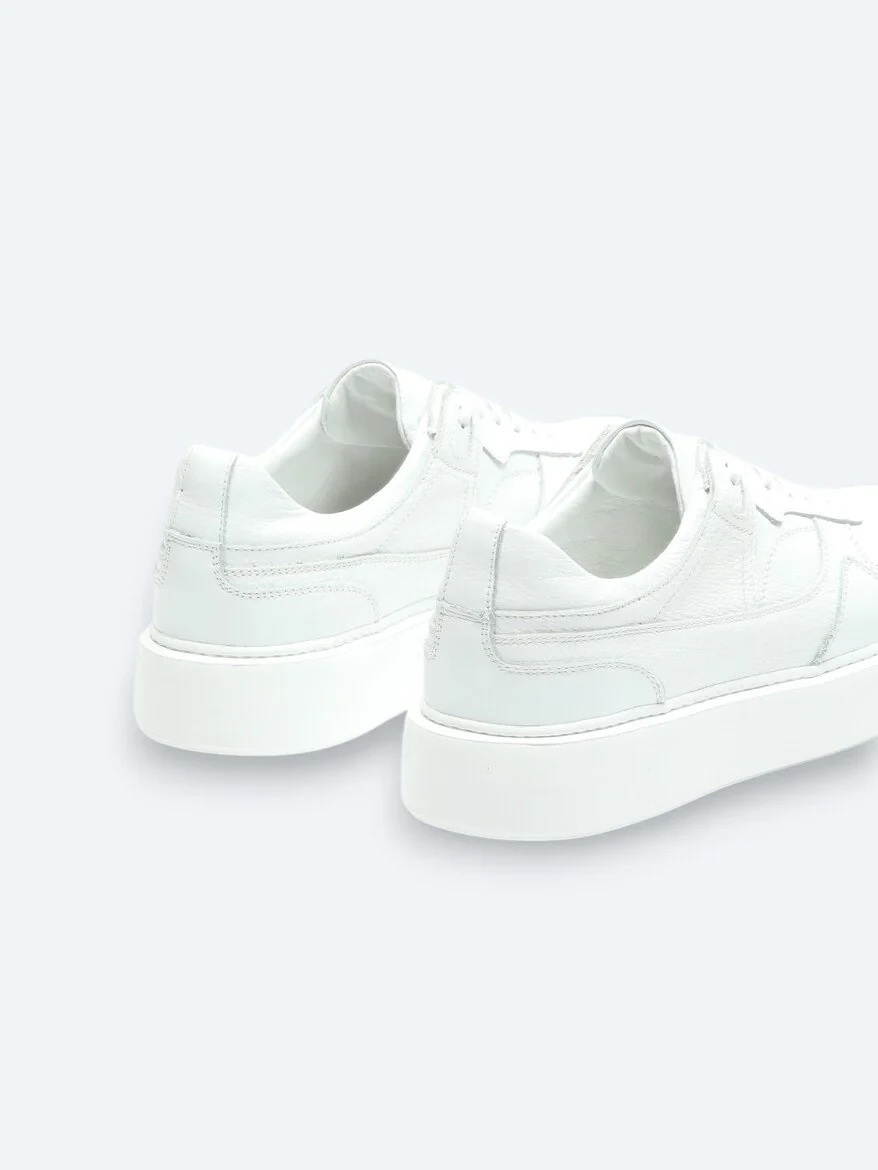 White Sneaker - 5