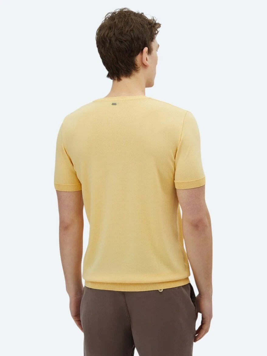 Yellow Knitwear 